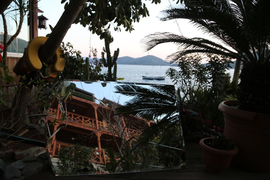 Dolphin Hotel Selimiye  Exterior photo
