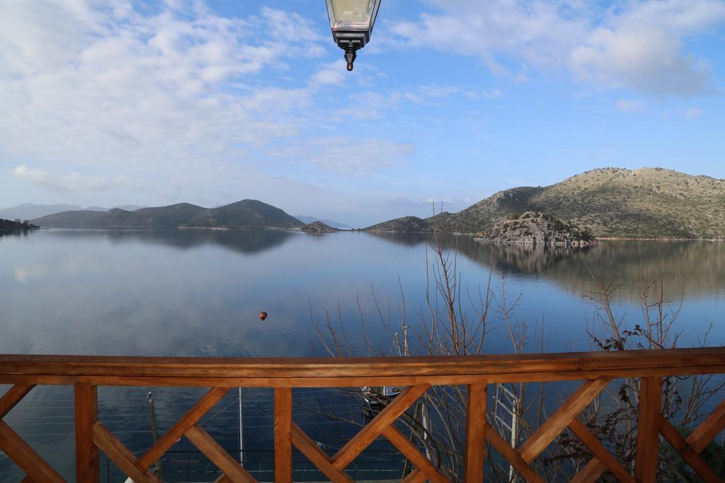Dolphin Hotel Selimiye  Exterior photo