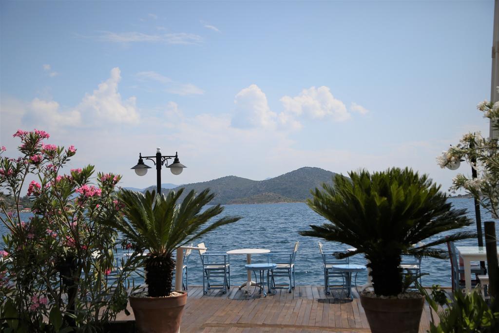 Dolphin Hotel Selimiye  Exterior photo