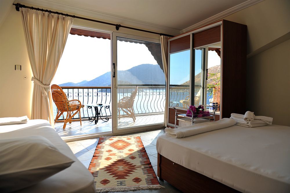 Dolphin Hotel Selimiye  Exterior photo